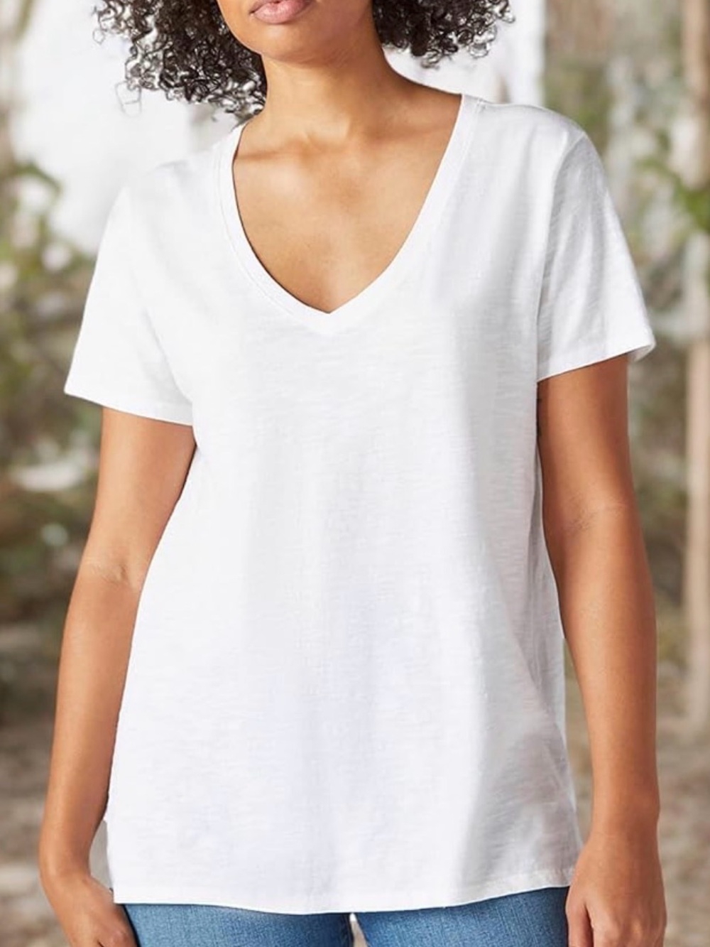 NWT Amazon Women's White V-Neck Short Sleeve Tee